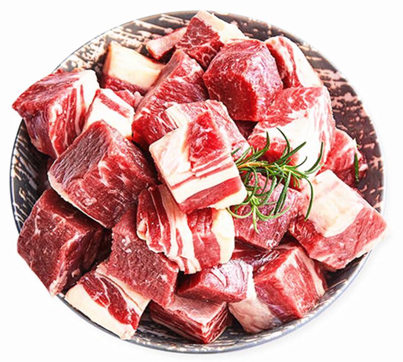 牛腩粒到货，块头均匀，肥肉比例好使用起来方便快捷，价格低