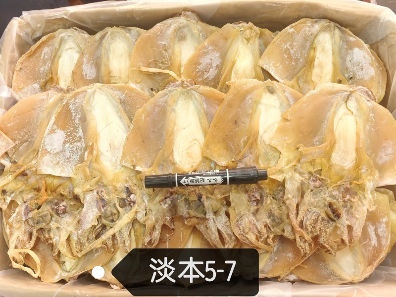 轻盐墨鱼干5-7个1斤，