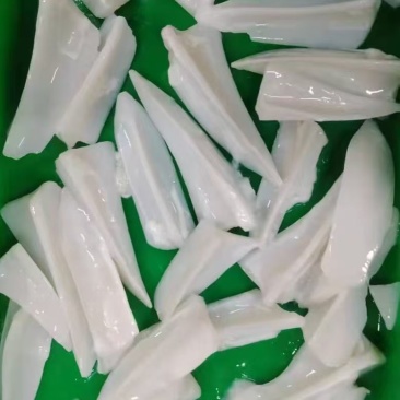 精修鸡胸软骨4吨左右
