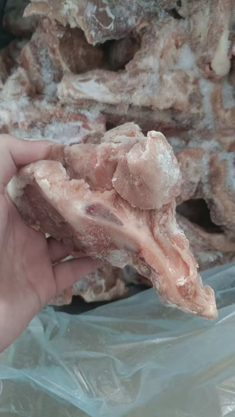 吨肉骨块