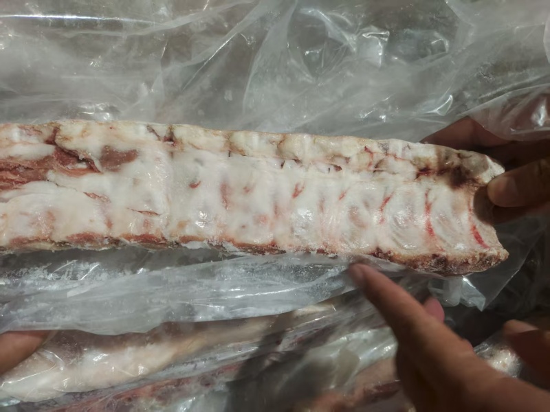 华宝带肉脊骨30吨，24年9-10月，保质期18个月
