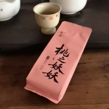 水蜜桃香大红袍武夷山岩茶