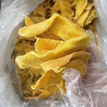 电商货芒果干二级碎片口感软糯干爽原色碎片边角料厚片