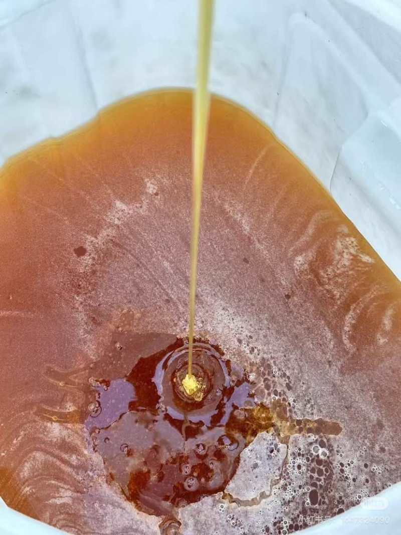 新疆野山花蜂蜜一年一次，自产自销，货源充足。