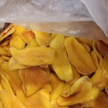 电商用芒果干，干爽，色泽好，果干原料全国发货