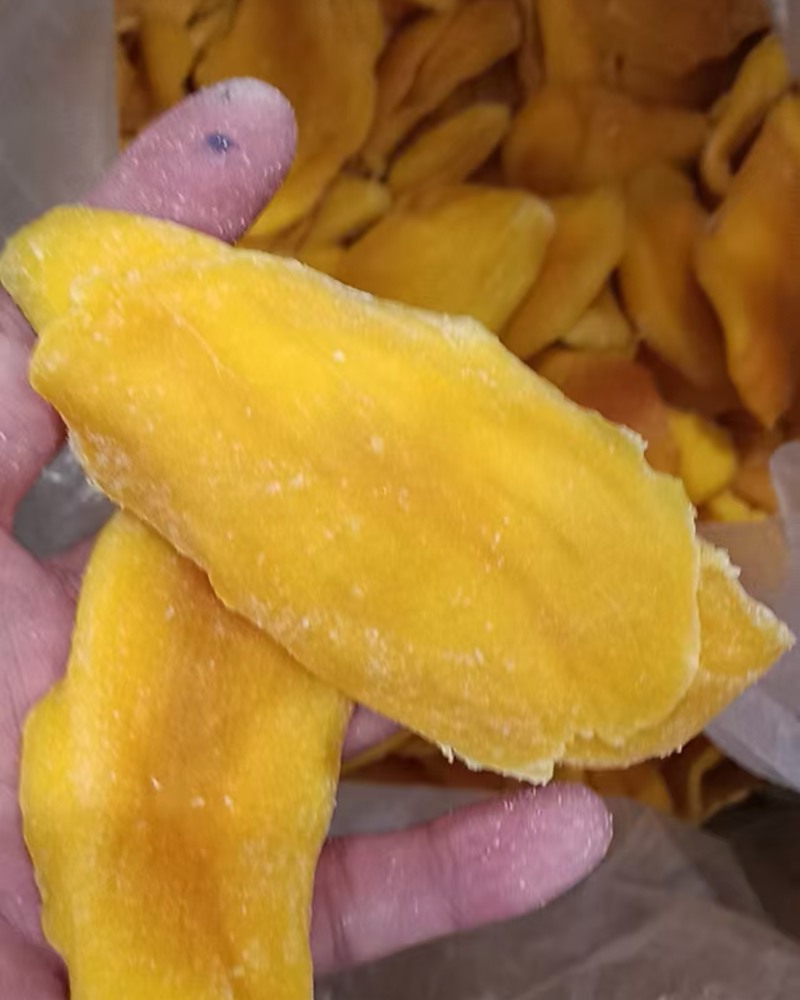 电商用芒果干，干爽，色泽好，果干原料全国发货
