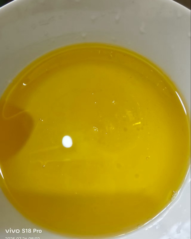 【精选】山茶油纯野生茶籽榨取一手货源***量大优惠