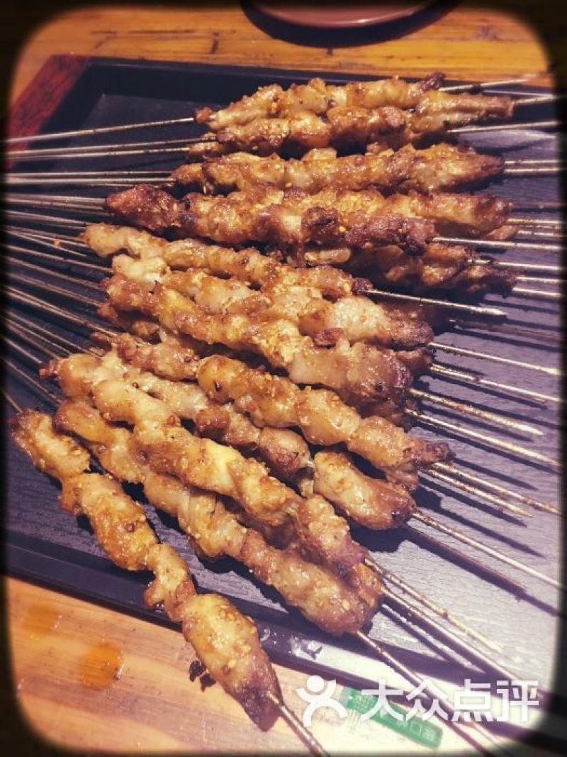 钢签猪肉串