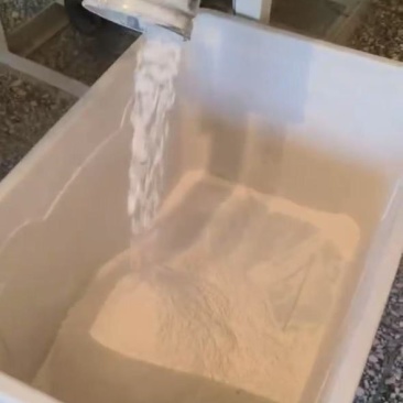 泾阳县去年储存的小麦一万五千斤出售