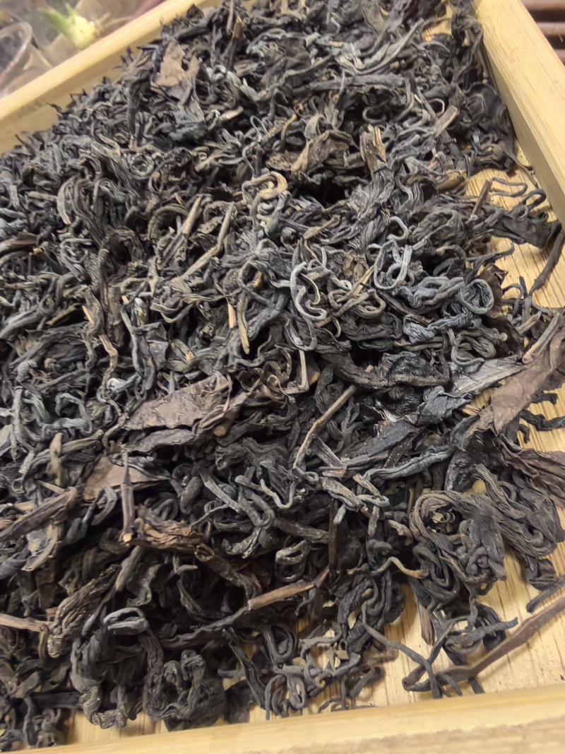 梧州六堡茶批发，零售！熟茶大箩茶～各种年份各种口号！
