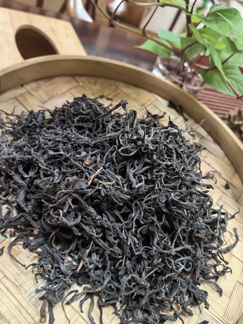 梧州六堡茶批发，零售！熟茶大箩茶～各种年份各种口号！