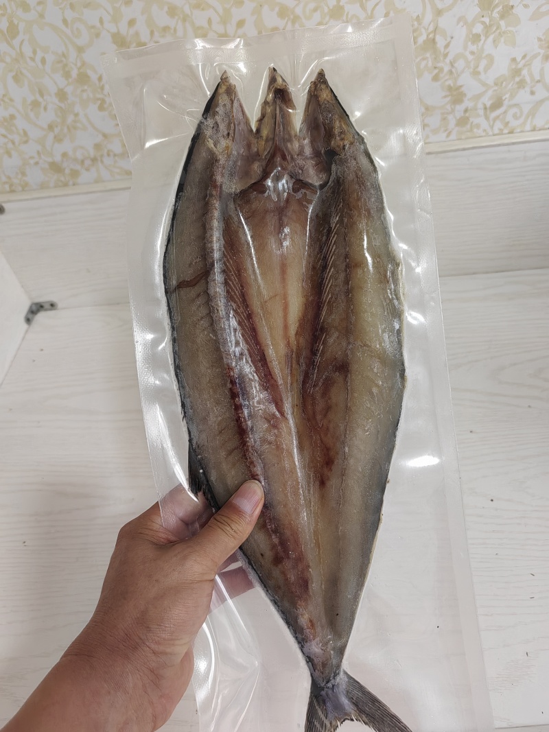 青岛当地甜晒鲅鱼片