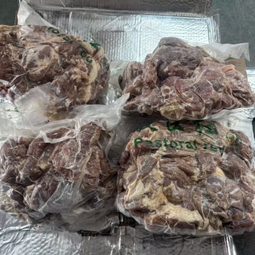 牧区红去皮熟羊肉