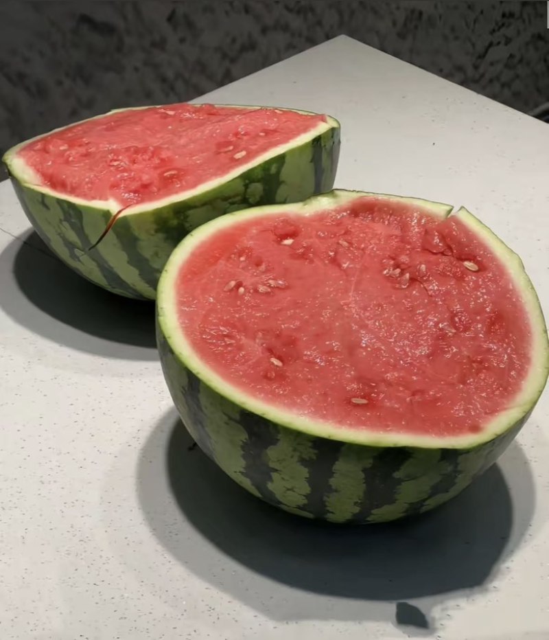 河南麒麟西瓜，质量好，口感甜，产地直发，价格可谈
