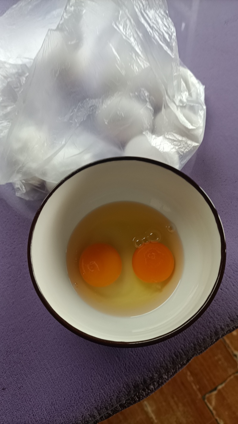 土鸡蛋