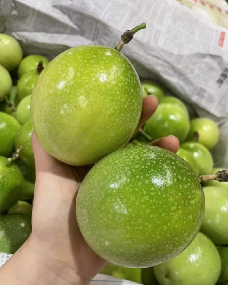 广西桂林黄金百香果大量现货