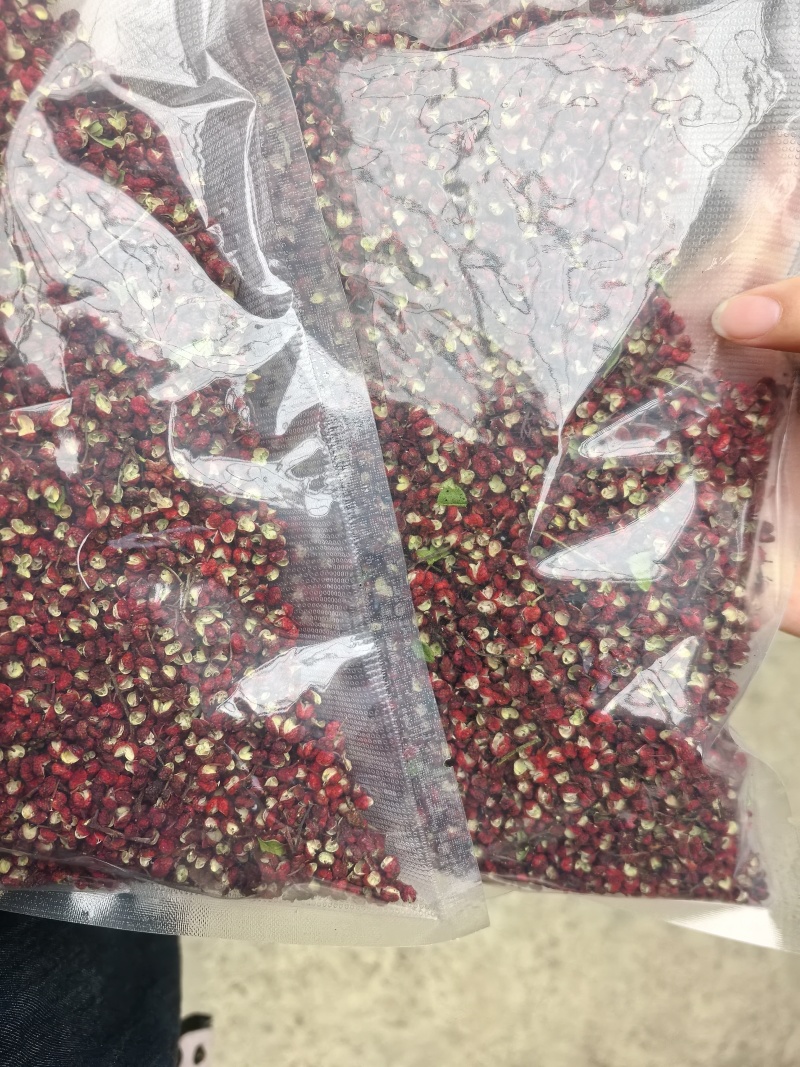 今年新花椒，色香味巴适得很