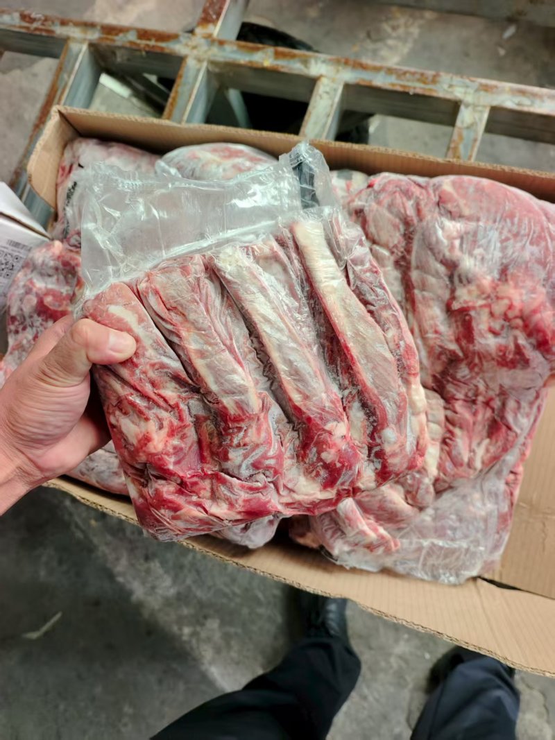牛肋条肉，胸部肋条