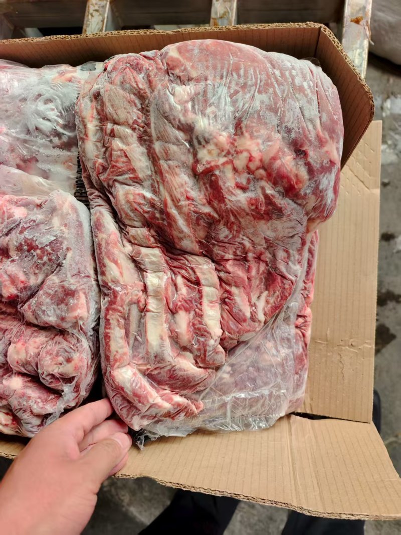 牛肋条肉，胸部肋条