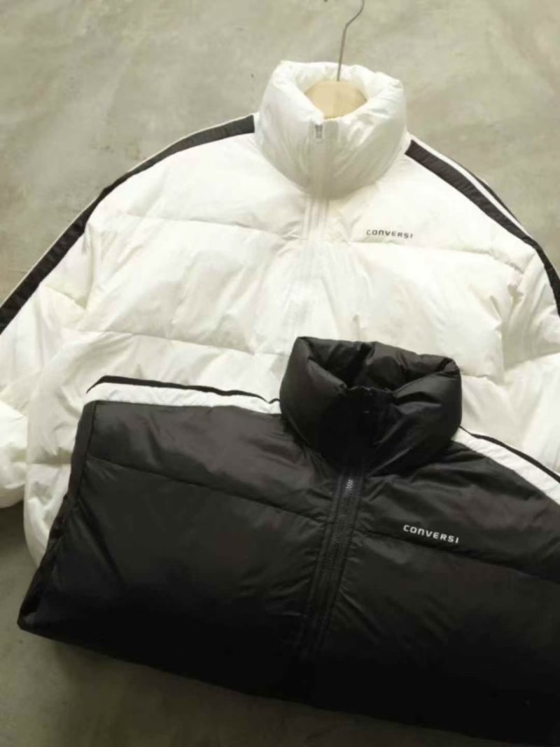 高档精品羽绒服150件左右，质量很好，超低价49元**