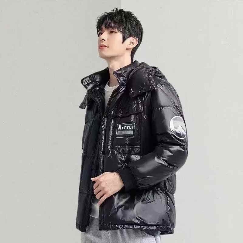情侣款**，精品羽绒服70件左右，质量**好，独立包装49