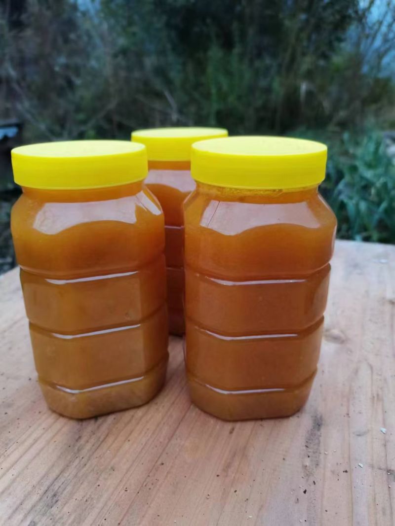 自己家高山蜂蜜，五倍子蜂蜜，***任何东西，***的野蜂