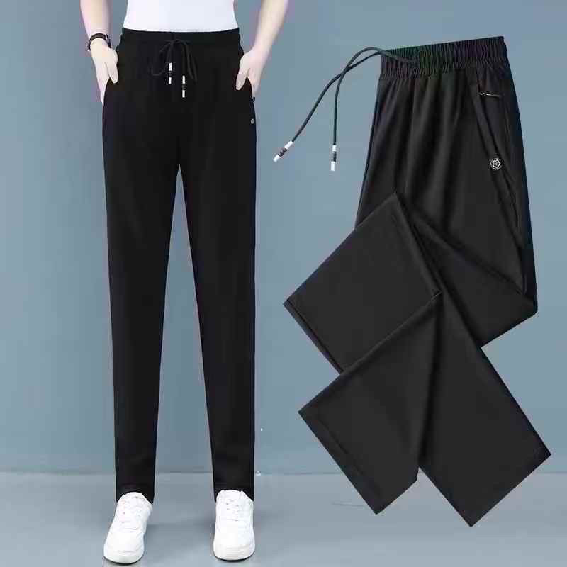 女士精品运动裤300件左右，质量很好，有4-5个款9.9