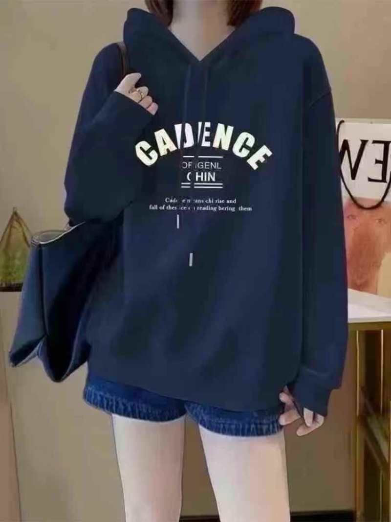 男女精品卫衣，200件左右，狠心处理，9.9元**！不议价