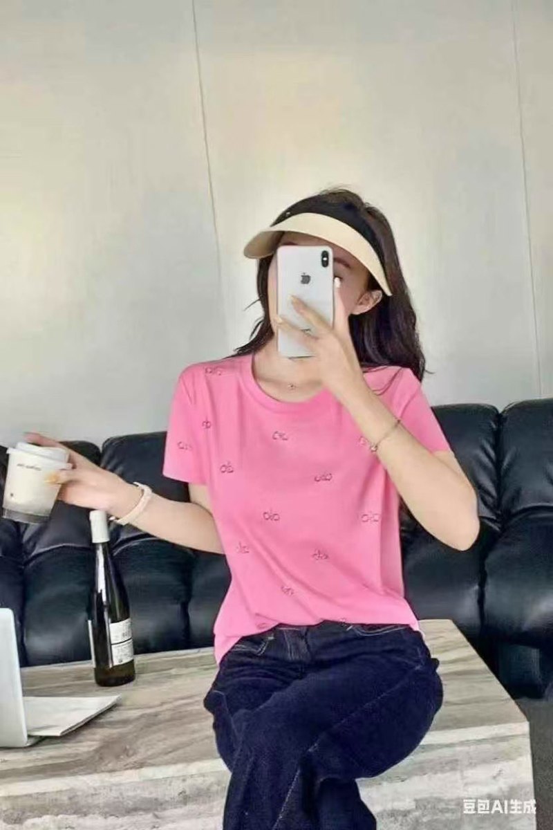 女士前丝后棉精品短袖T恤220件，超低价4.9元**
