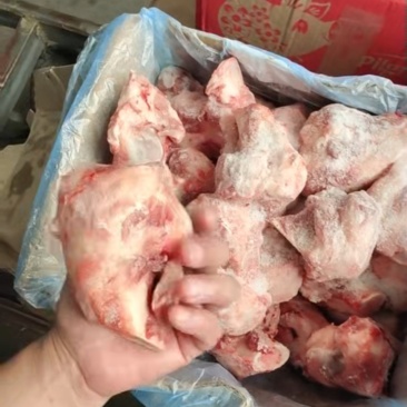 猪棒骨，