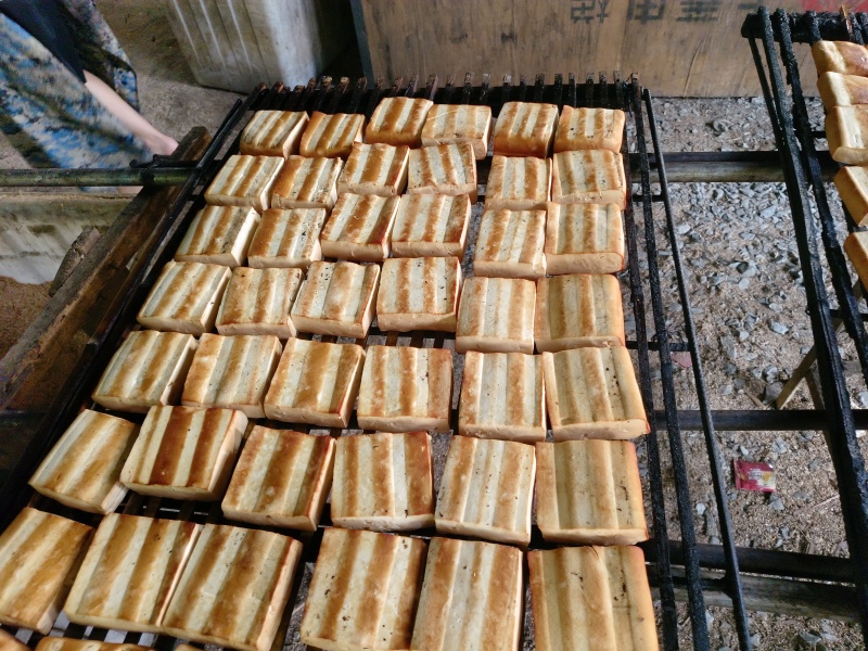 纯手工米糠烟熏豆腐干