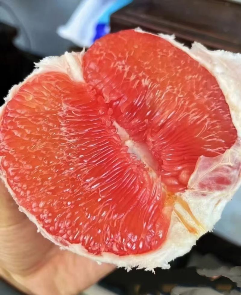 红心蜜柚，红肉蜜柚