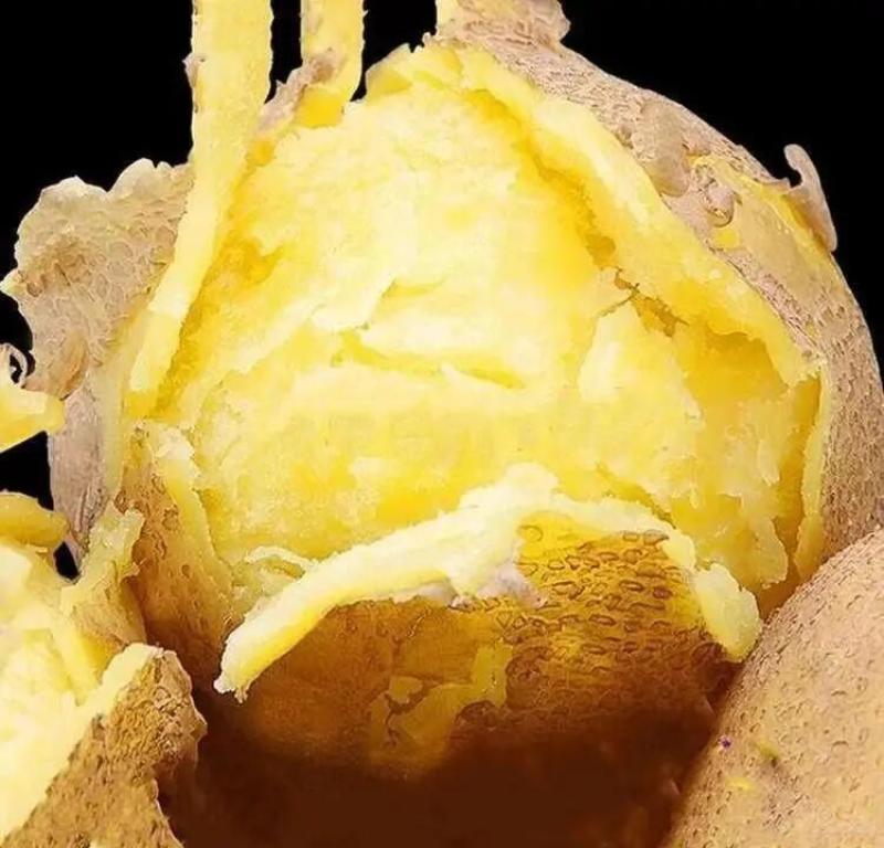 大凉山土豆食品。有50万斤左右。