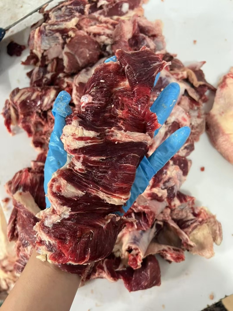 牛碎肉牛腱子前后腿肉