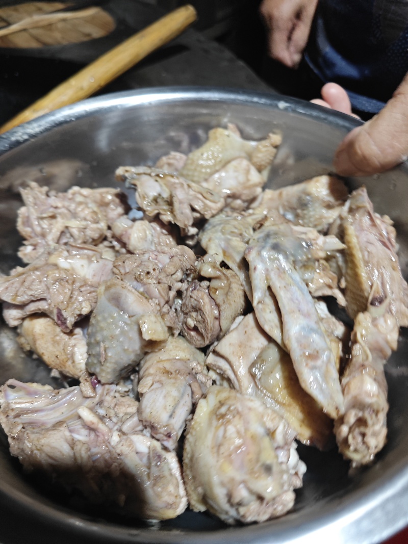 江西农家散养土鸡