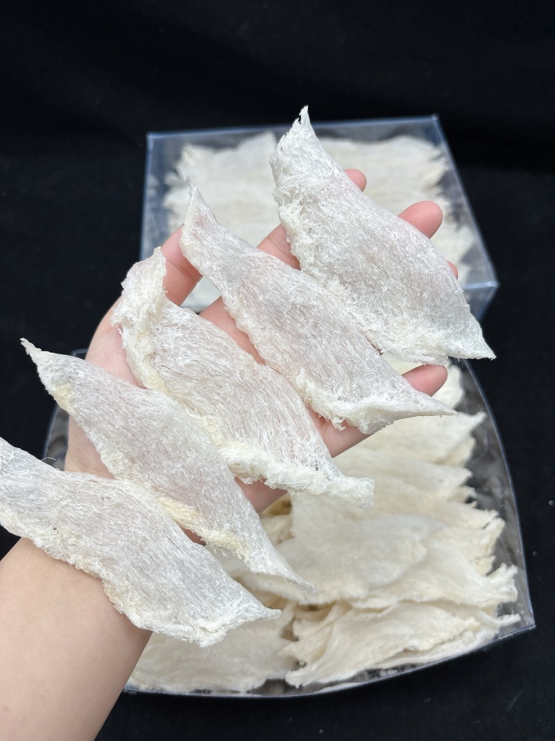 ***燕窝高净度大条囊丝底少泡发率好