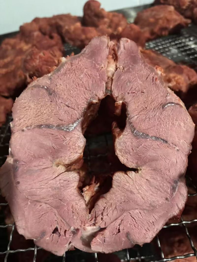 清真熟牛肉牛肚，牛杂