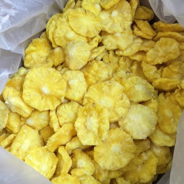 高标香水菠萝圈菠萝干，香甜软糯，好吃不腻！