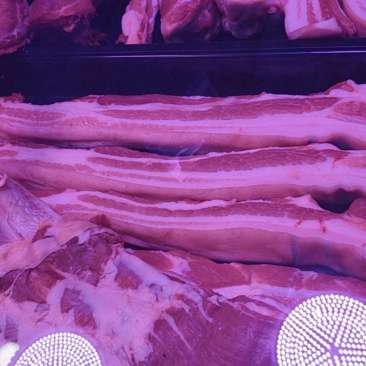 黑毛猪五花肉