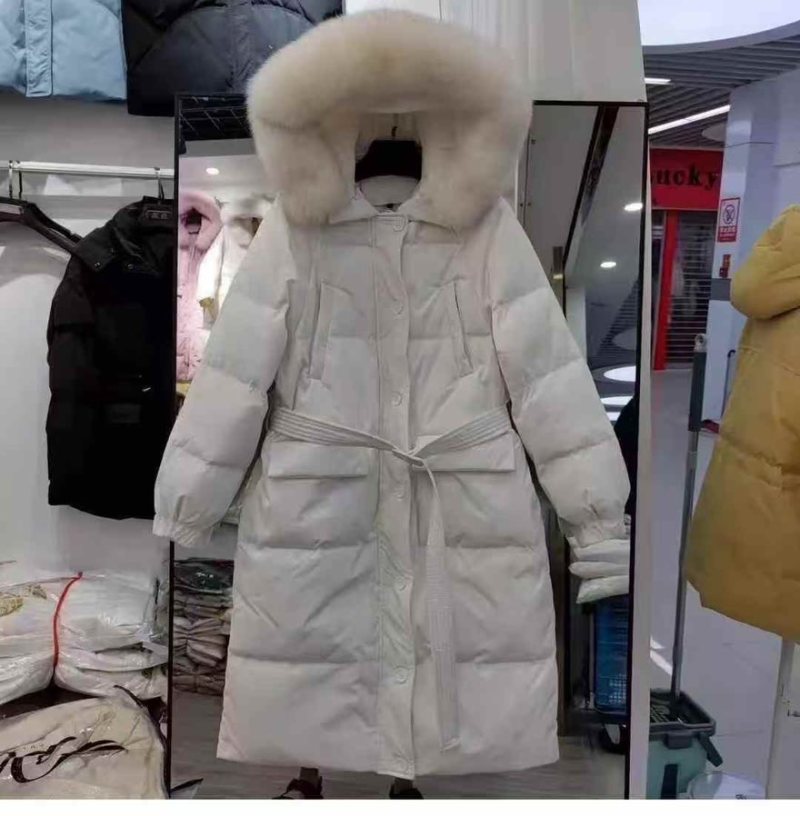 商场倒闭，赔钱处理500多件高档精品杂款冬装，羽绒服25元秒
