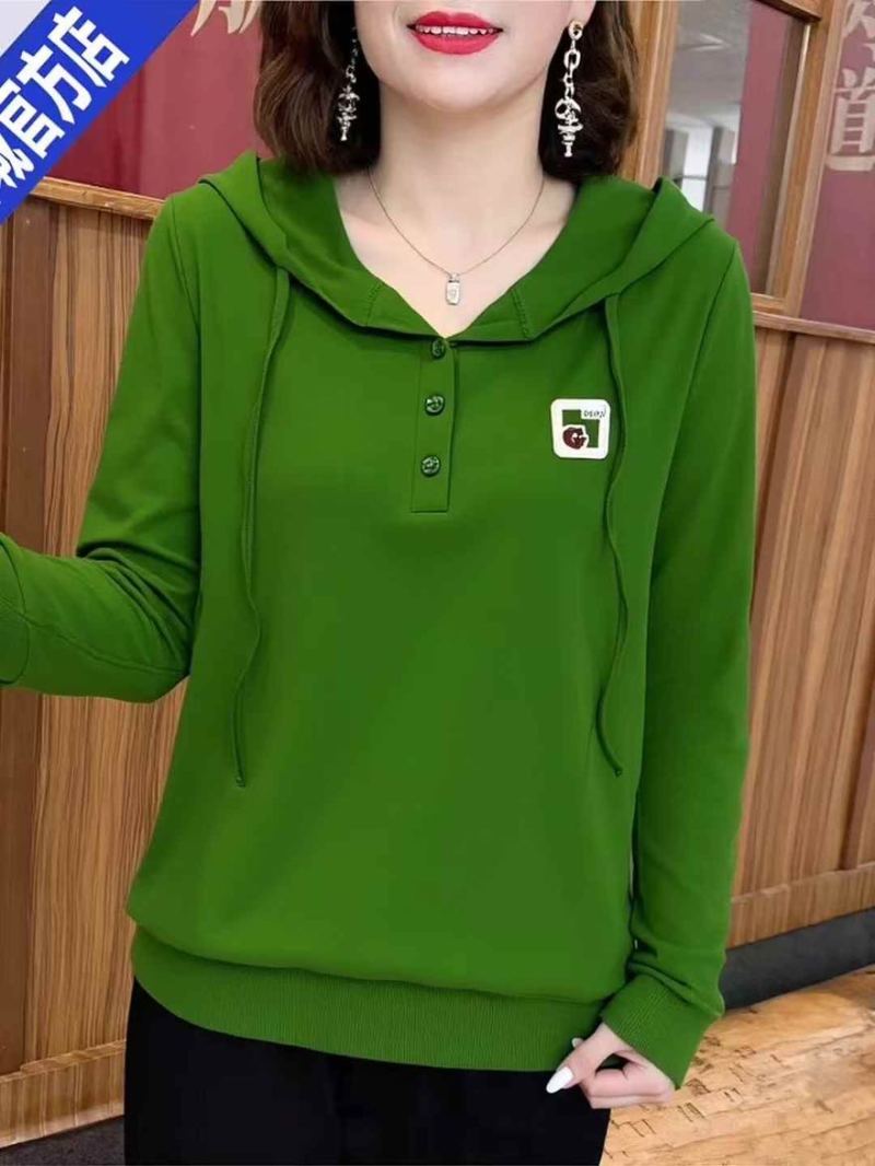 女士连帽卫衣800件左右，质量不错，性价比极高，6.9元**