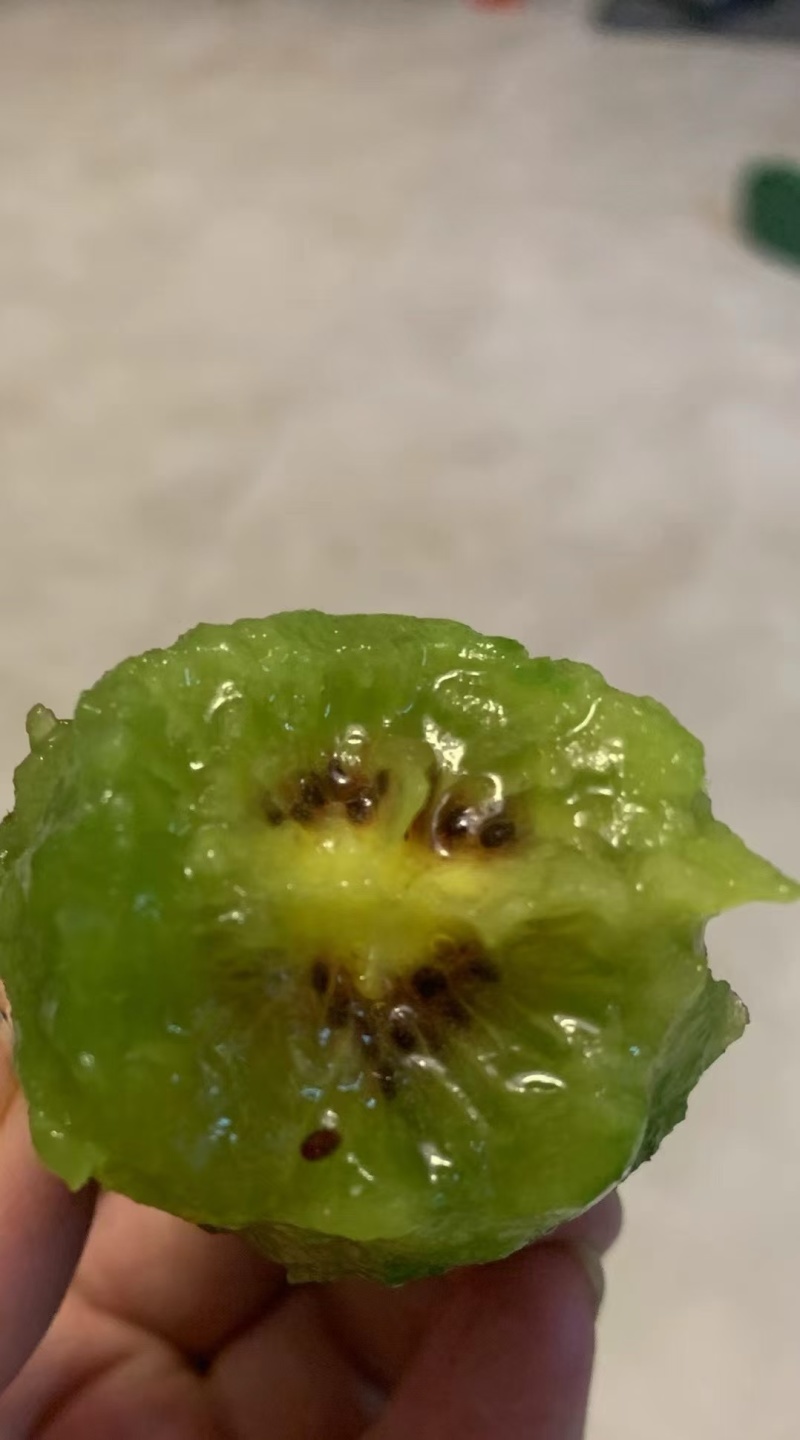 淄博市博山绿黄红心猕猴桃***********
