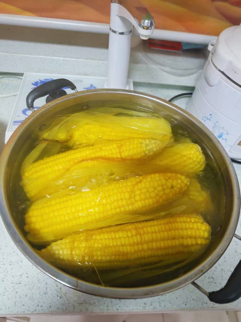 黄玉米白玉米花玉米上市了