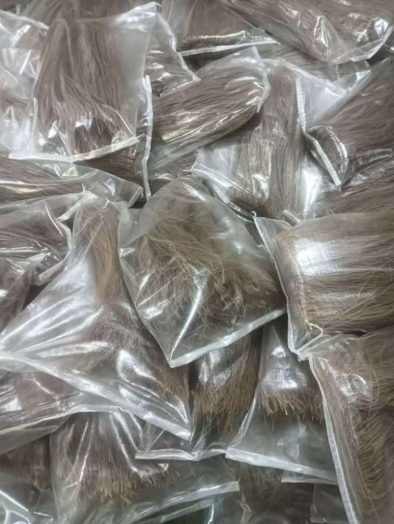 红薯粉条的旺季来了，欢迎各位老板批发，团购