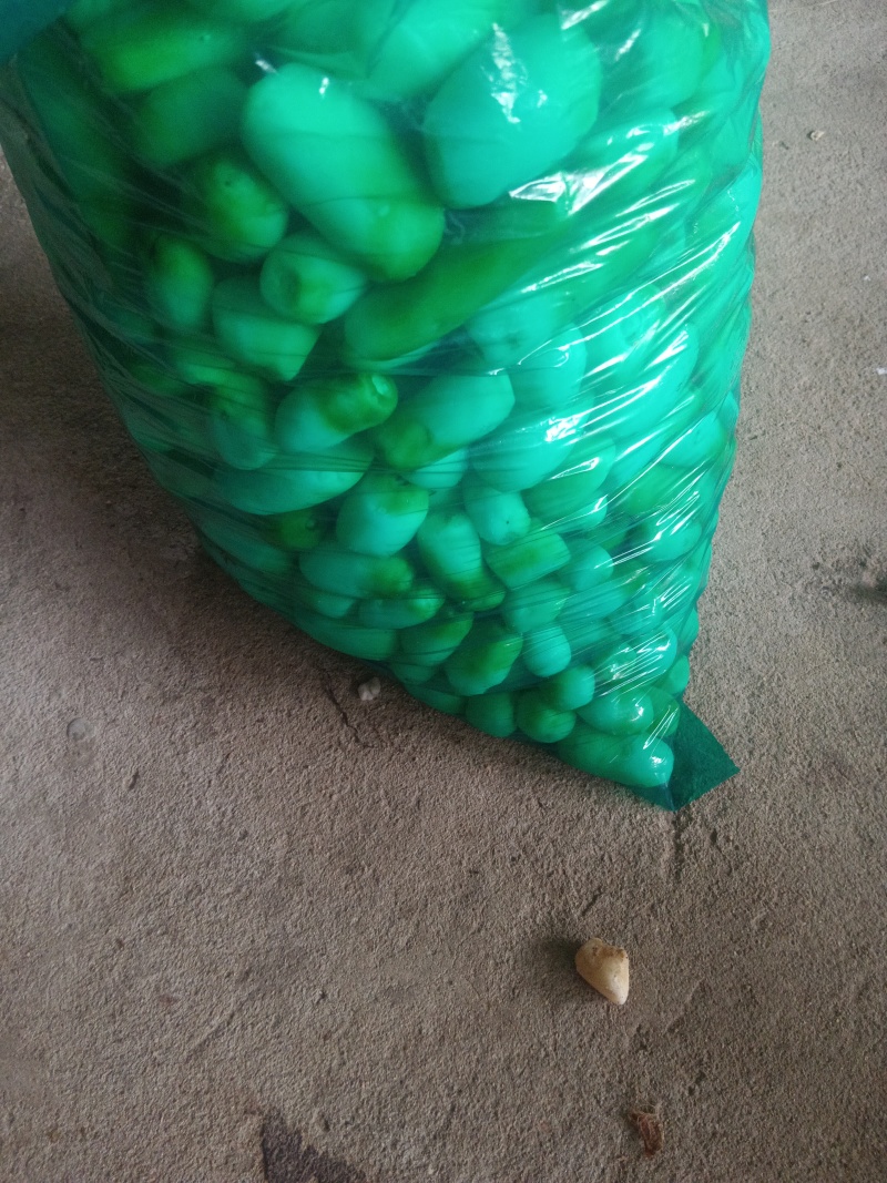 精品去皮芋头，蔬菜，