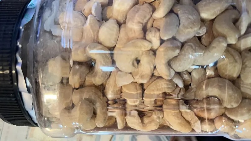 炭烧腰果大量现货