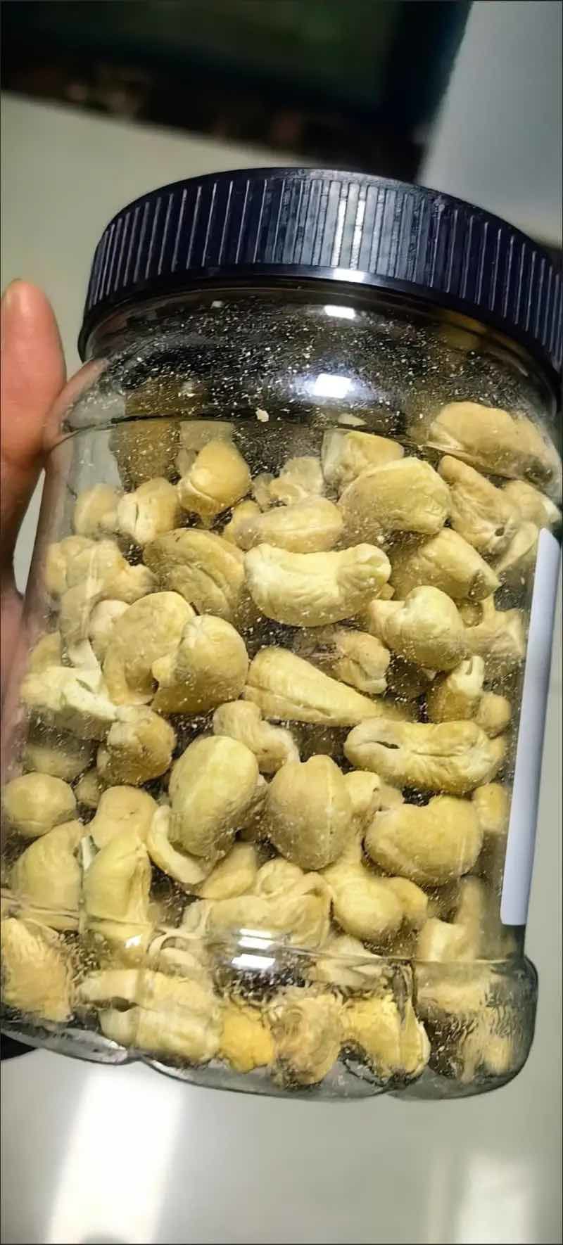 炭烧腰果大量现货