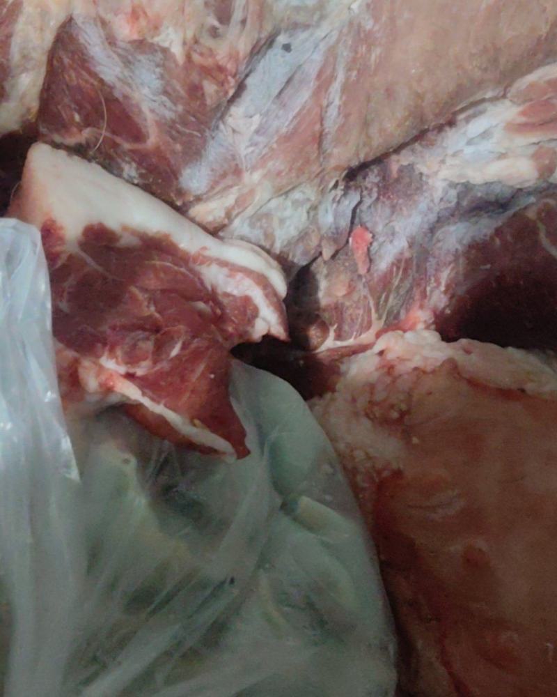 卖剩的猪肉