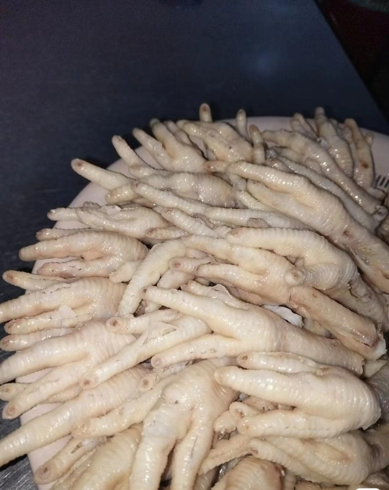 去骨鸡爪，手剥笋，虎皮鸡爪