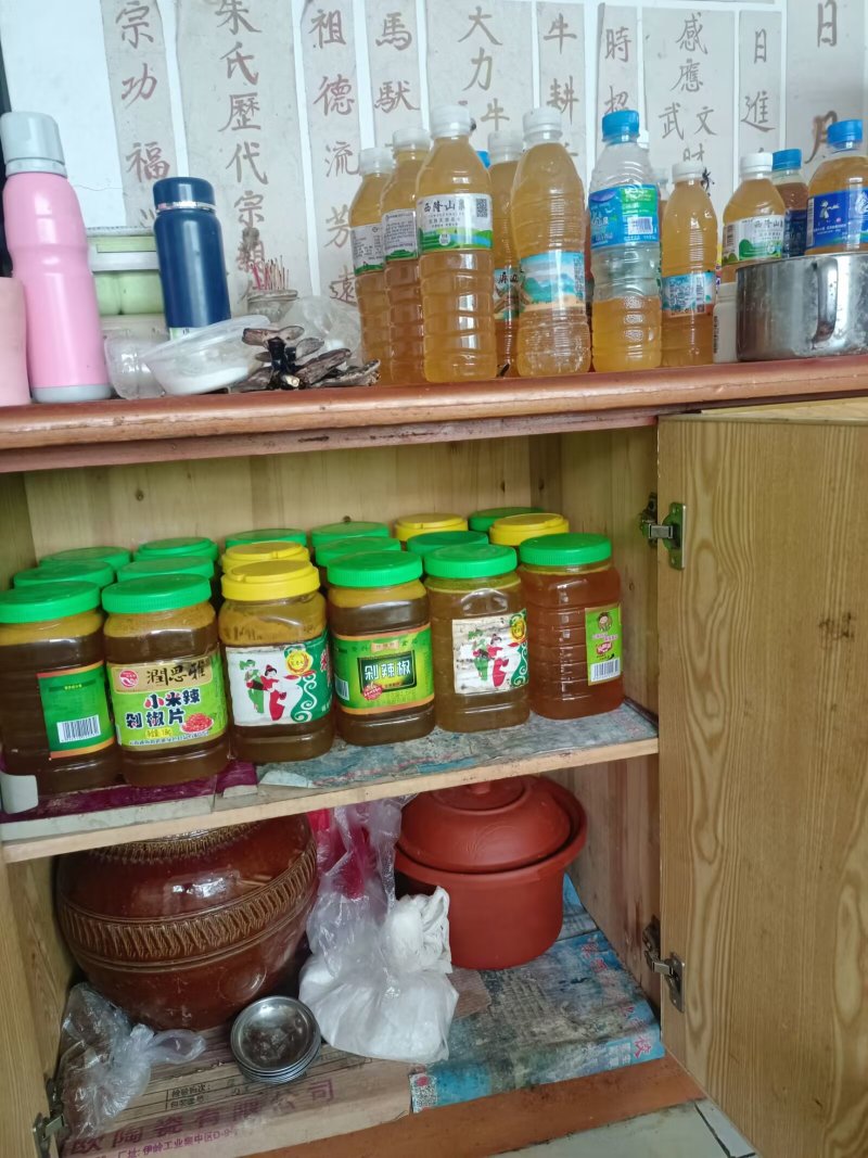 自家跑山找的纯野生蜂蜜，假一赔十